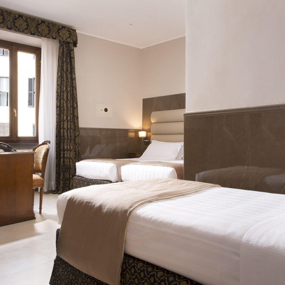 Triple comfort room - Hotel Teatro Pace - Roma